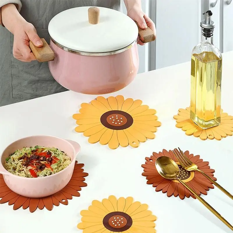 

1pc Sunflower Insulation Table Mat S M L For Pan Pots Bowls Cups Decor Mat Multi-Purpose Mat Home Kitchen Insulation Pad