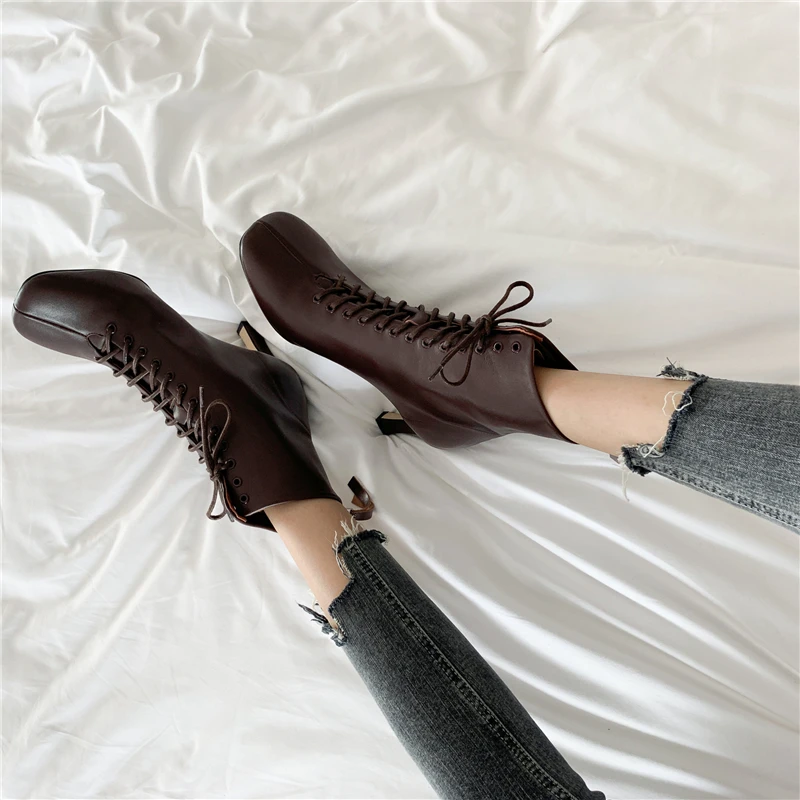 

ISNOM High Heels Boots Women Cow Leather Ankle Booties Woman Lace Up Shoes Female Square Toe Shoes Ladies Winter 2020 New