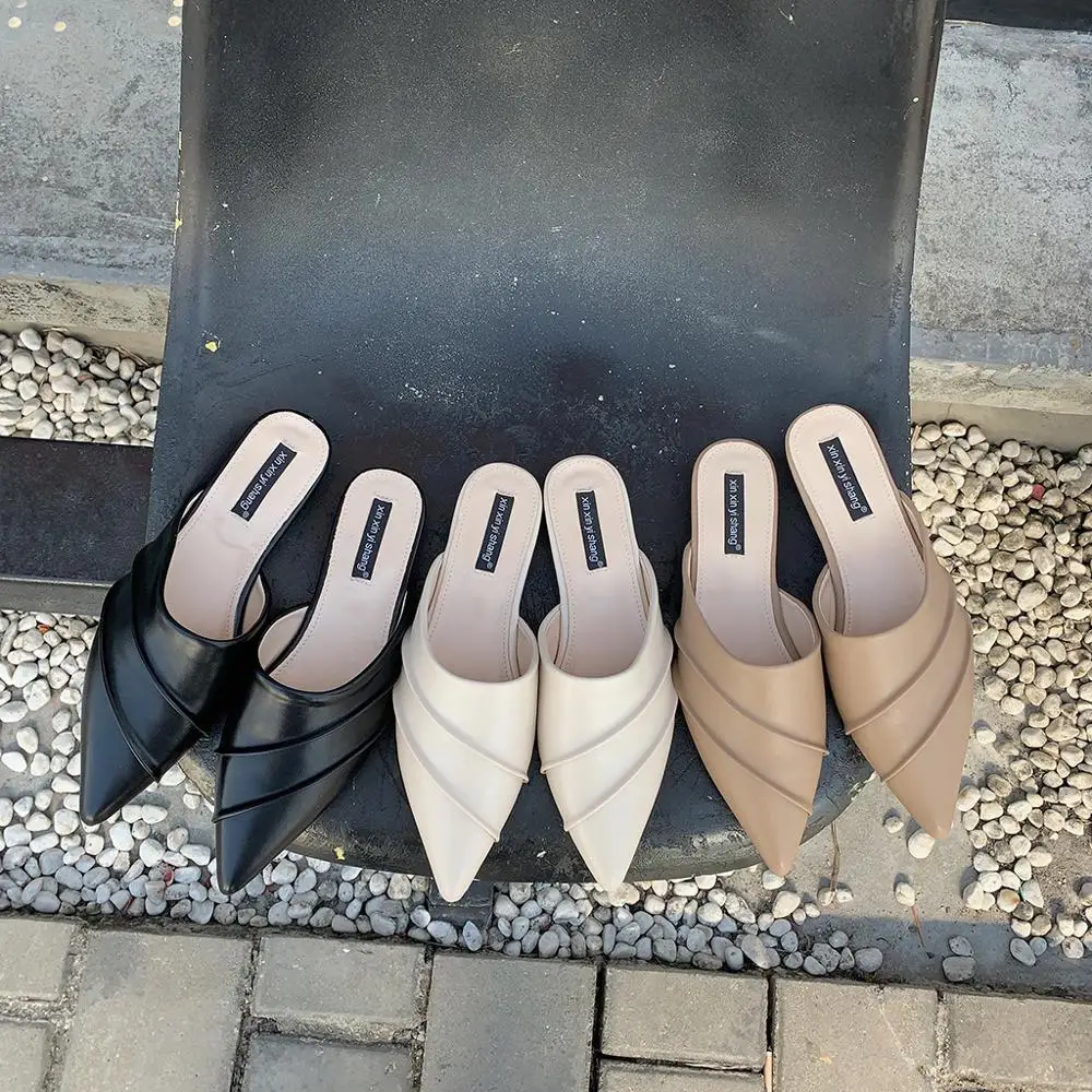 Брендовые тапочки Женские туфли без задника Модные шлепанцы с острым носком