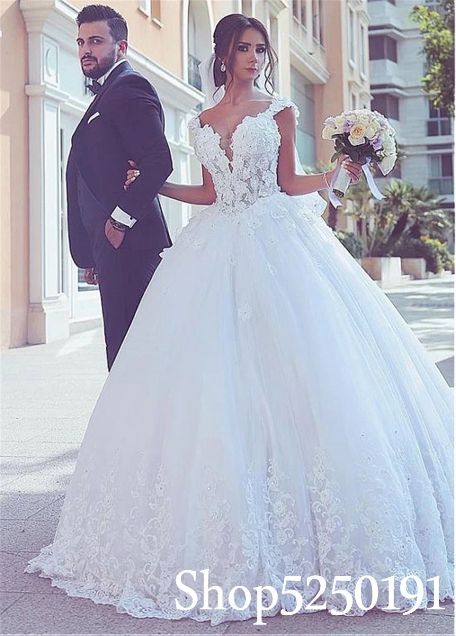 Роскошное милое кружевное свадебное платье с аппликацией и кристаллами в