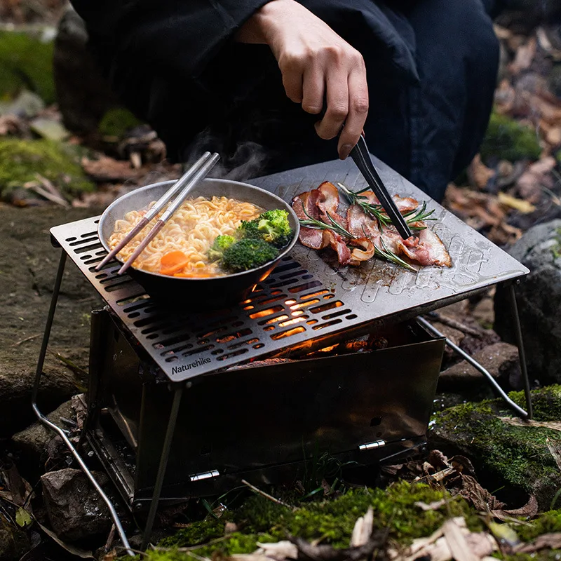 

Naturehike Portable Ultralight Folding Titanium Baking Plate Outdoor Camping Picnic Barbecue Grill Firewood BBQ Bakeware Plate