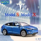 Модель автомобиля Tesla S из сплава, 1:32