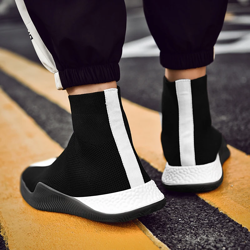 

Fashion High Top Sock Sneakers Breathable Casual Men Shoes 2021 New Man Black and White Soft Lightweight Big Size Zapatos Hombre