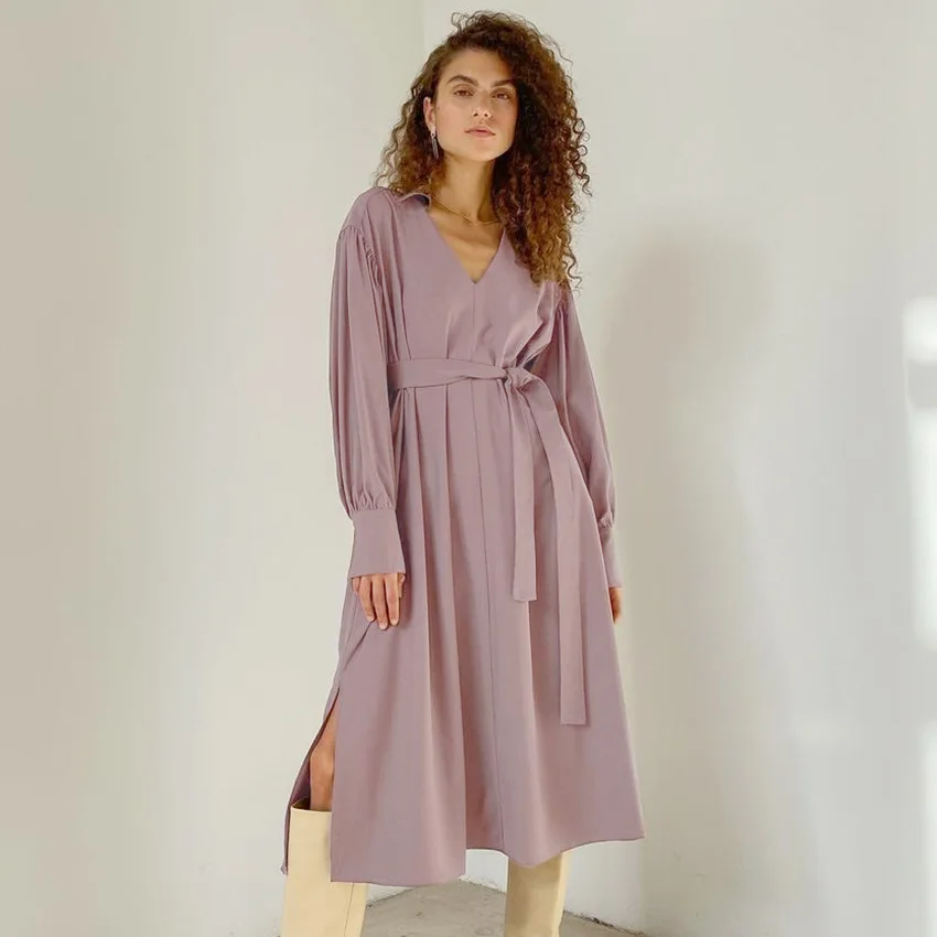 

Платье женское средней длины с V-образным вырезом и рукавами-фонариками