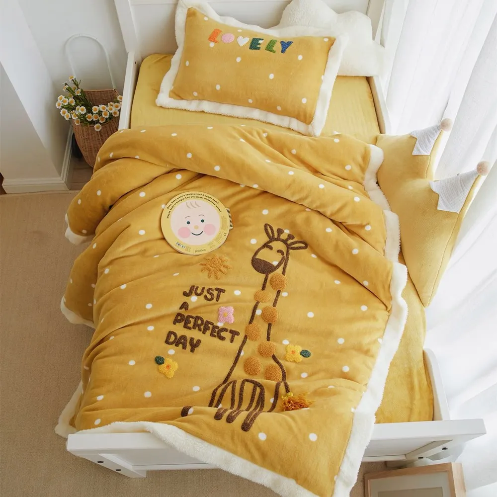 3pcs Flannel Winter Blanket Baby Bed Duvet Cover for Bed Fleece Blanket Flat Sheet Pillow Set Winter Dinosaur Rabbit