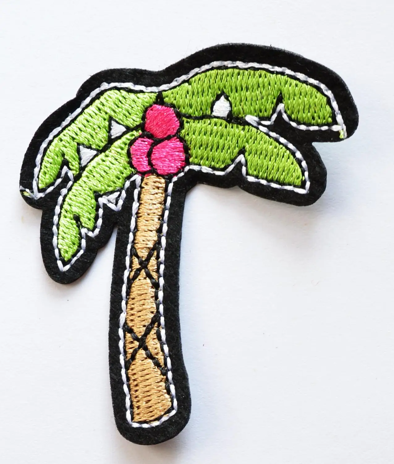 

1x Palm Tree Coconut Tropical Beach Embroidered Iron On Patch Applique (≈ 5.5 * 6.5 cm)