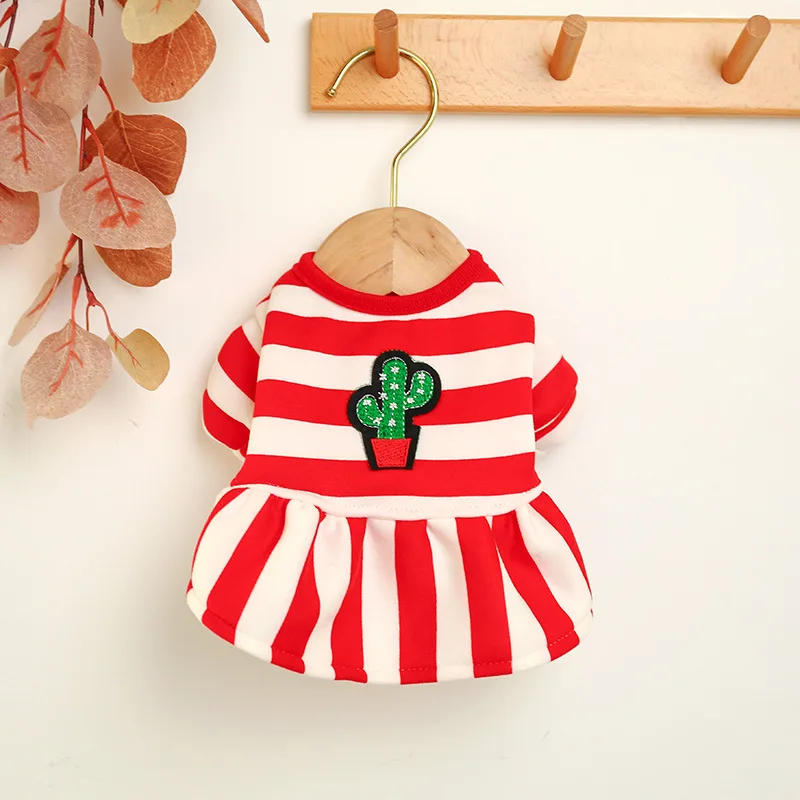 Платье для домашних животных красное платье в стиле принцессы с модным принтом