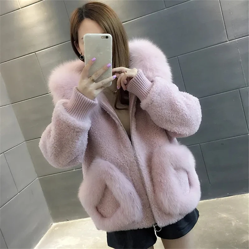 

Korean Hooded Imitate Fox Fur Coat Women Autumn Winter Fashion Patchwork Lambswool Warm Fur Collar Zipper Short Faux Fur Jacket