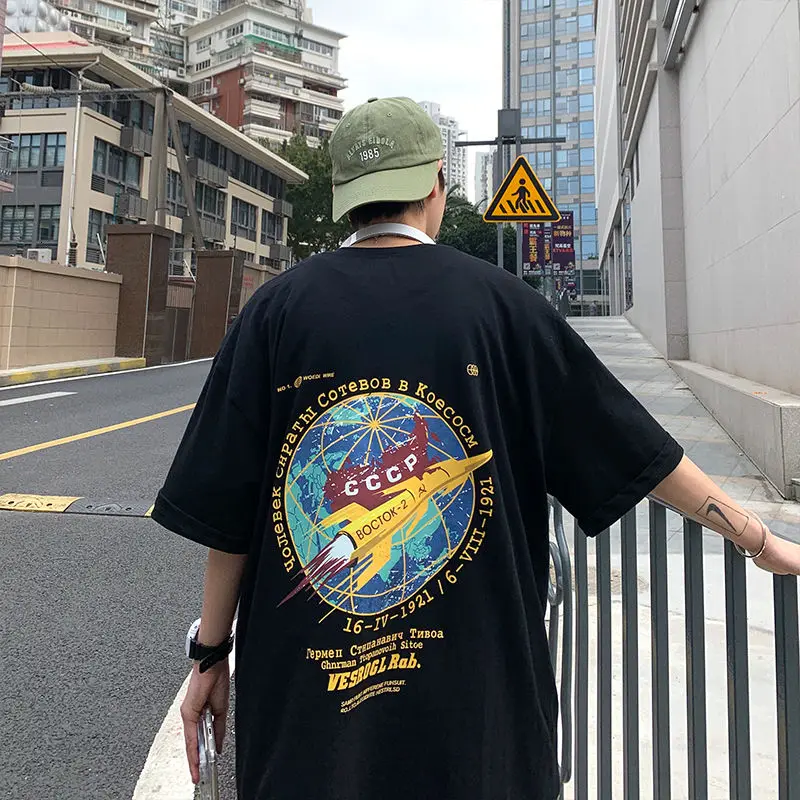 

Summer Short-sleeved T-shirt Men's Trend Loose Plus Size Ins Five-point Hiphop Tops Cotton Printed Graffiti Male Clothes S-5XL