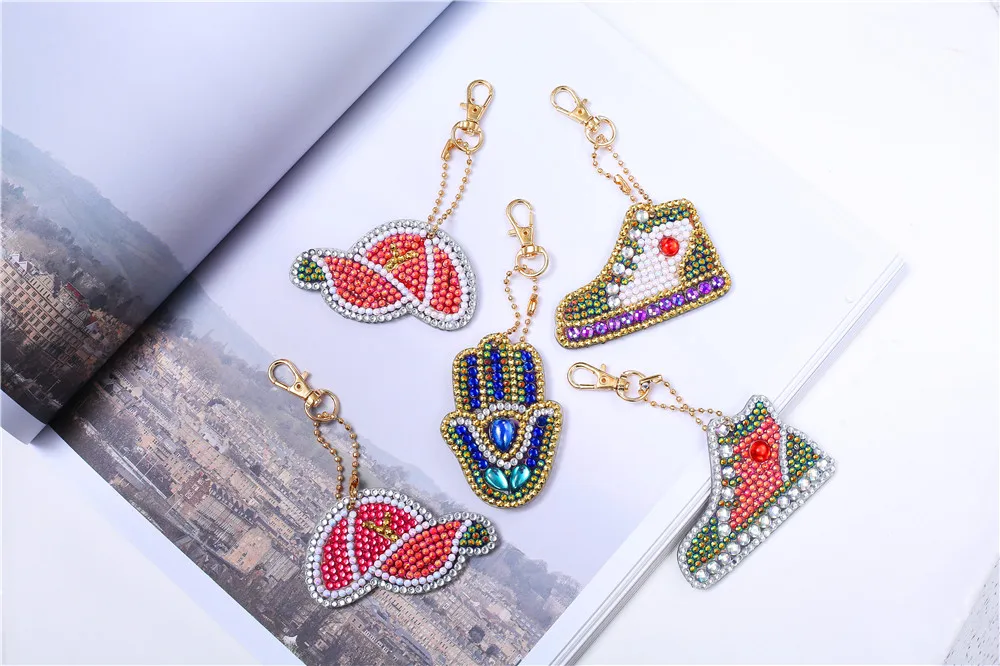 QC017 1-6 шт DIY бриллиантовый брелок специальная форма полный Алмазный Рисунок брелок для ключей Вышивка крестом женская сумка брелок для ключей - Цвет: QC017