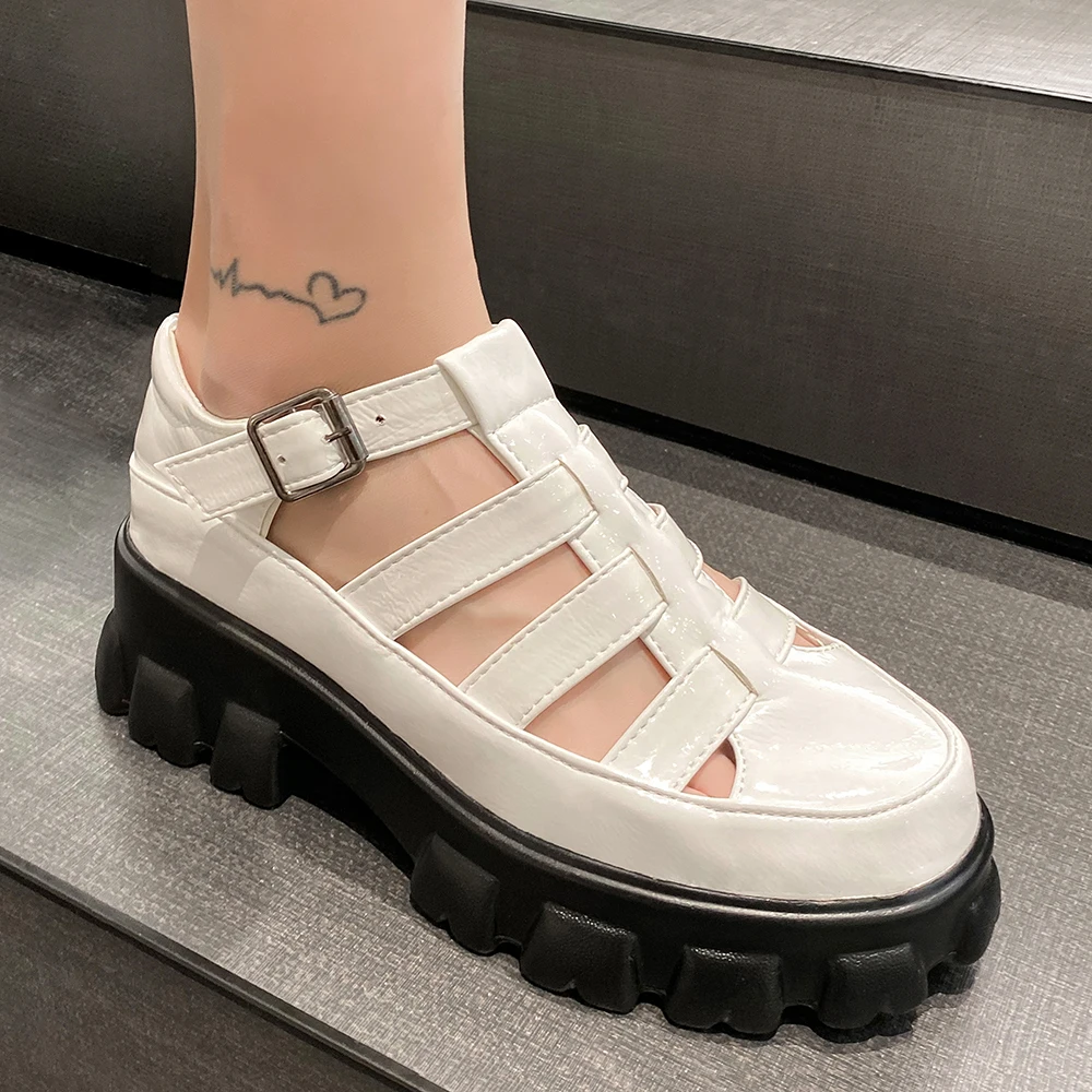 

Удобные и дышащие летние женские ботинки на толстой подошве, летние Крутые ботинки с прорезями и плоской подошвой