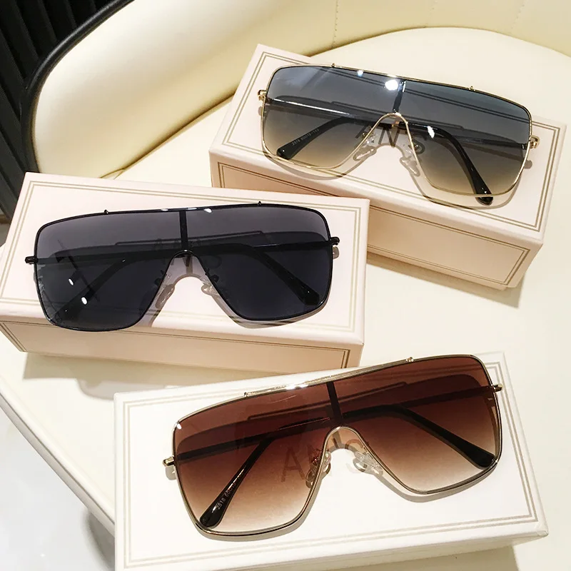 

New Siamese Sunglasses Rimless Men Fashion Sunglasses Unisex Imitation Rhinestones Gradient Color UV400 Women Sunglasses
