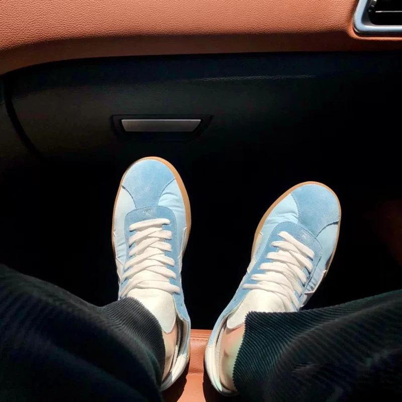 

vallu 2020 autumn and winter new women's shoes original design niche small white shoes street shooting down cloth casual shoes