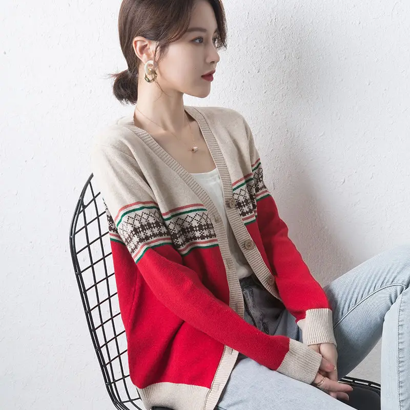 

Autumn and winter women's V-neck blouse with autumn new loose jacquard color matching knitted cardigan sweater jacket