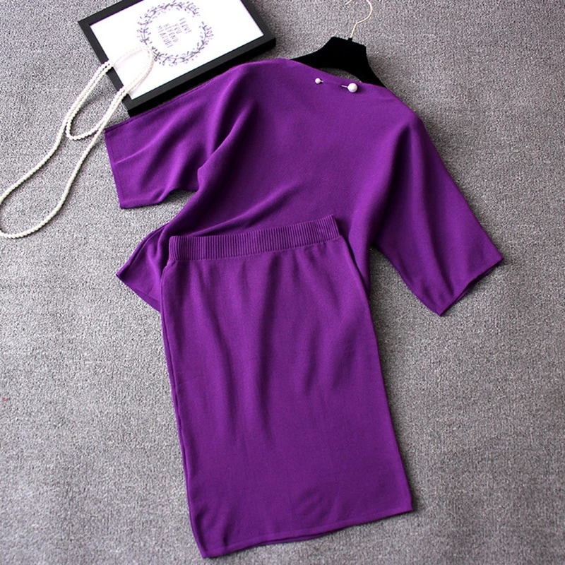 Женский трикотажный комплект из двух предметов предметов: топ и юбка облегающая