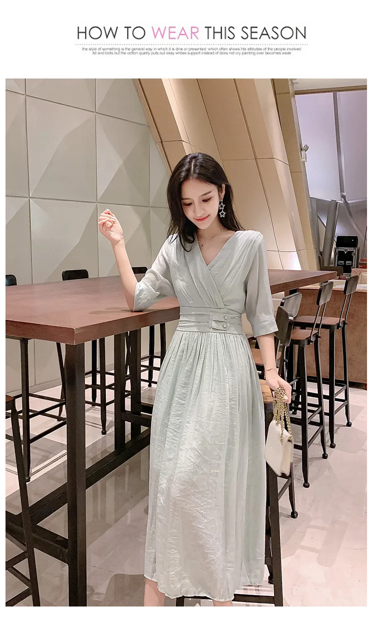 

2020 summer new Korean version high waist V collar fairy show thin in the long dress short sleeves sweet