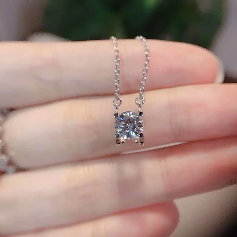 

925 Sterling Silver Single Diamond Necklace ins Women's Simple Temperament Necklace Cold Wind Lock Bone Chain Net Red Necklace