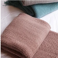 waffle knitted blanket with fringe decoration sofa throwing blanket super soft bed cover home decoration %d0%bf%d0%be%d0%ba%d1%80%d1%8b%d0%b2%d0%b0%d0%bb%d0%be %d0%bd%d0%b0 %d0%ba%d1%80%d0%be%d0%b2%d0%b0%d1%82%d1%8c