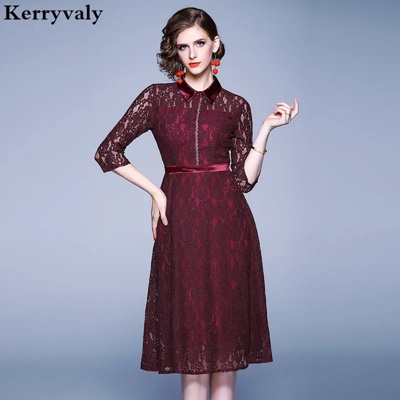 Женское рождественское платье средней длины Красное Кружевное в готическом