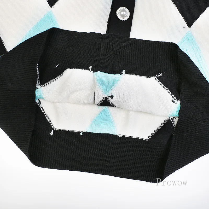 

Contrast Color Argyle Loose Knitted Cardigan 2021 Autumn Winter New Women Round Neck Long Sleeve Cardigan Sweater Coat Jacket