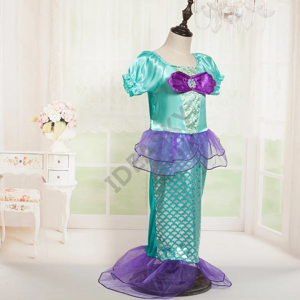 Детский маскарадный костюм Ариэль с хвостом маленькой Русалочки принцессы для