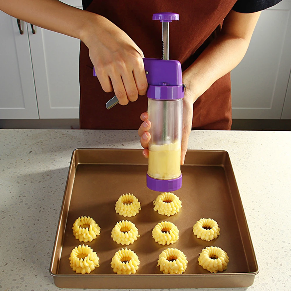 

New 22PCS Cake Cream Decorating Gun Set Nozzles Flower Piece Suit DIY Biscuit Pastry Cookie Muffin Dessert Extruder Kitchen Tool