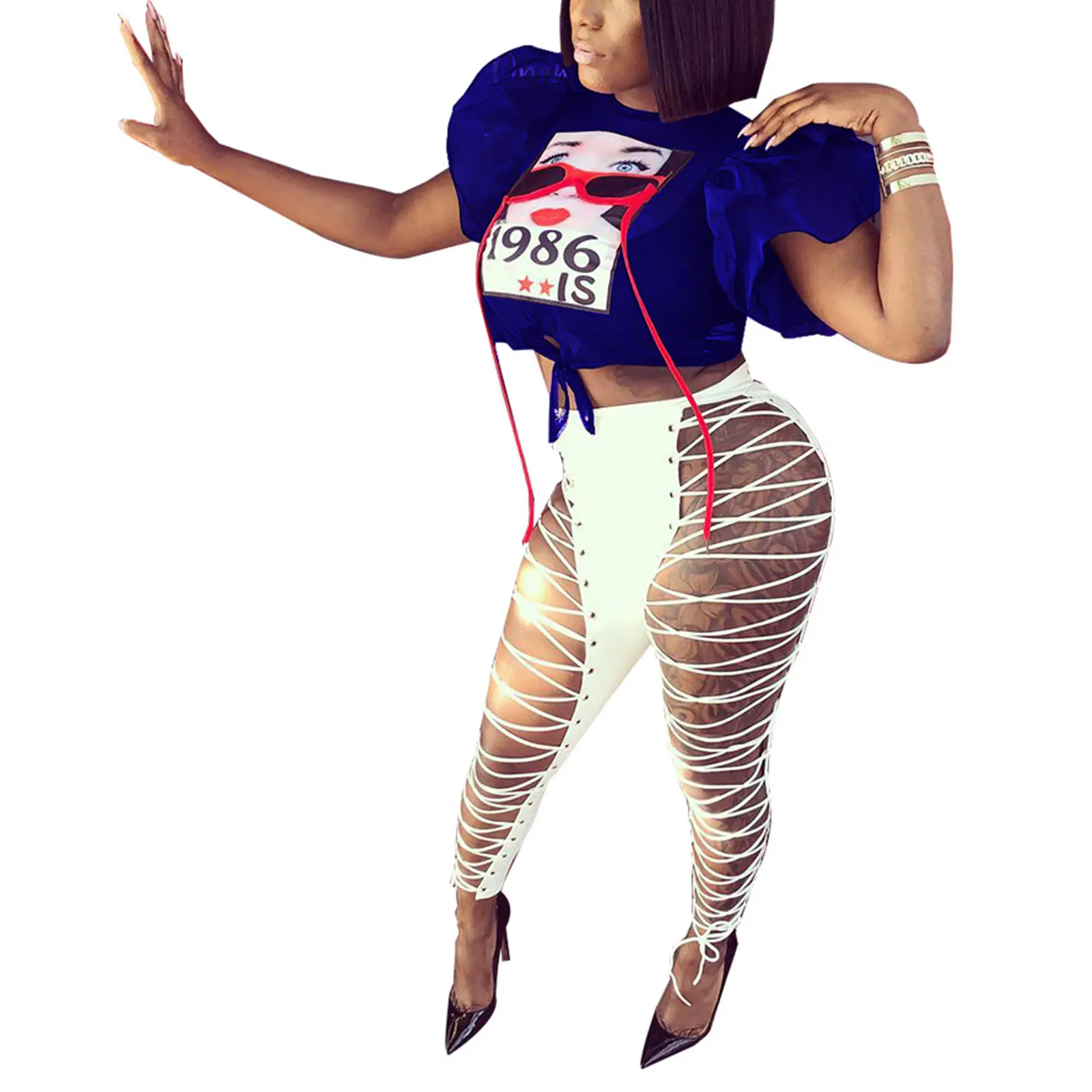 Женский укороченный топ с асимметричным подолом футболка круглым вырезом и