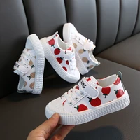 hot sale pineapple strawberry spring and autumn new soft bottom girls children students casual non slip pu leather sports shoes