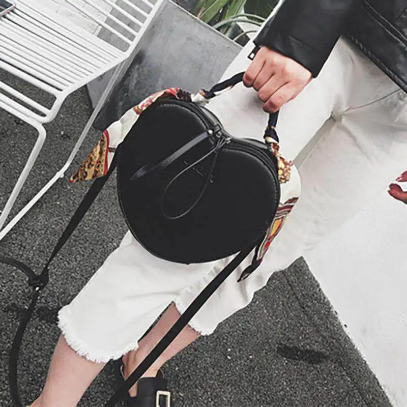 

2021 Women Love Heart Shape Handbag new ladies fashion leather bag Sling Shoulder PU Leather Bag Crossbody Shoulder Bag