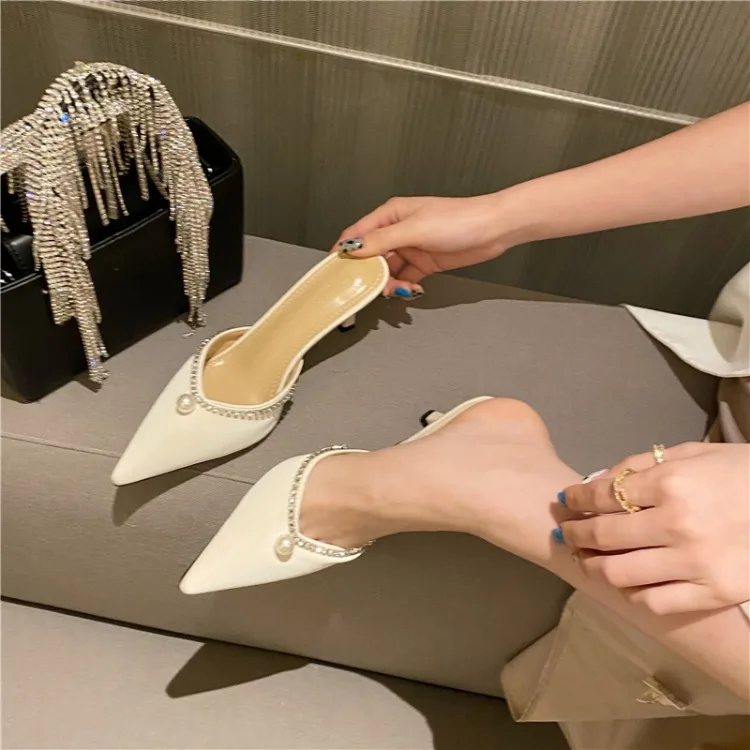 

Cover Toe Slippers Casual Low Female Shoes Women Heels Glitter Slides Luxury 2021 High Jelly Pointed Thin Rome Fabric Basic Silk