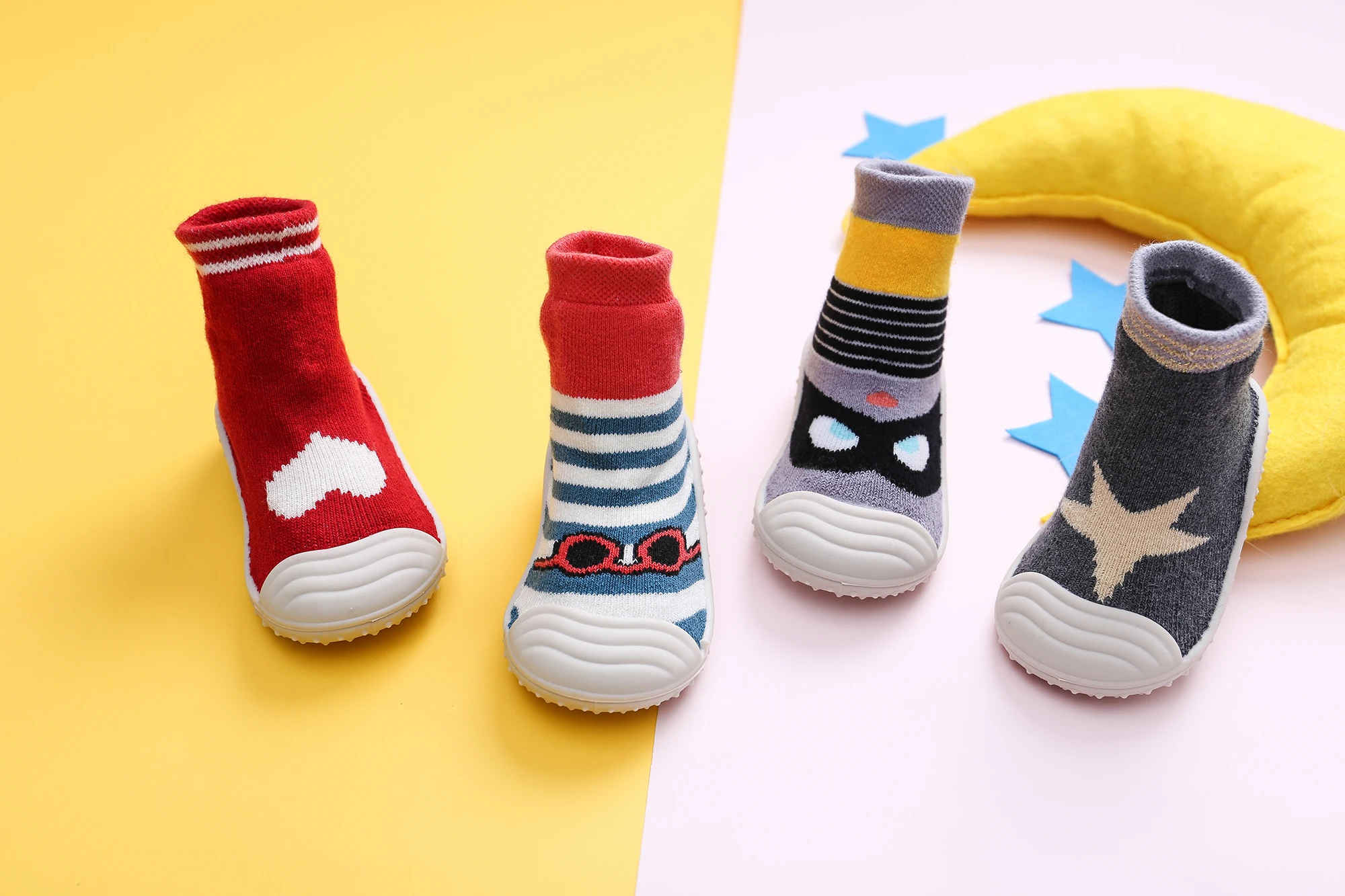 Autumn Winter Children Thicken Terry Floor Socks Shoes Unisex Baby Boy Girl Toddler Shoes Rubber Sole  Kids Cartoon First Walker