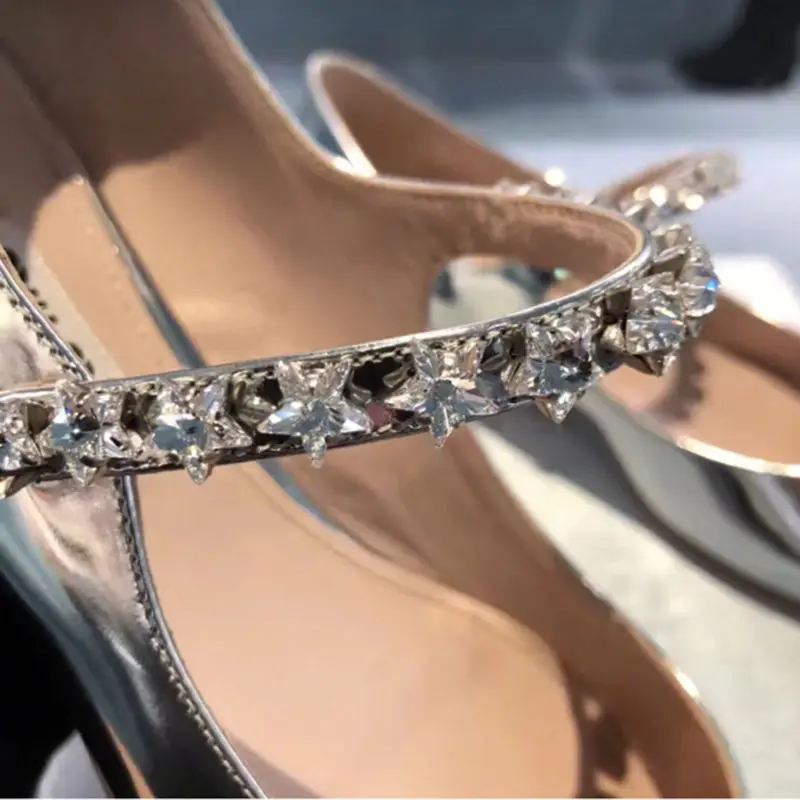 

prowow Spring Crystal Flats Woman Black Silver Patent Leather Rhinestone Buckle Flat Shoes Women Luxury Brand Shoes