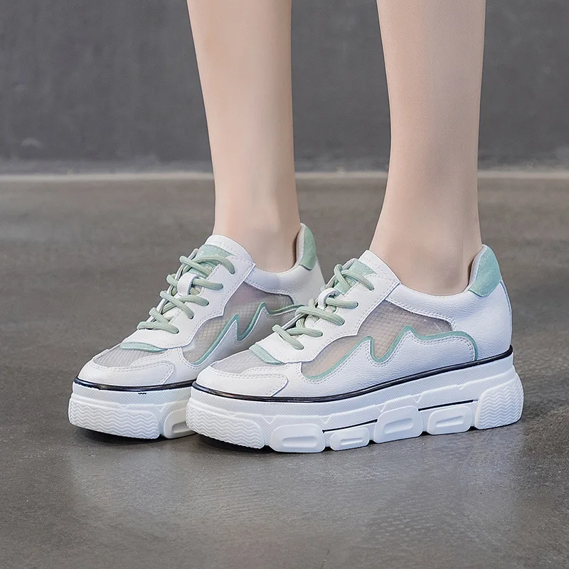 Кроссовки женские на скрытой подошве натуральная кожа кружевная ткань белые