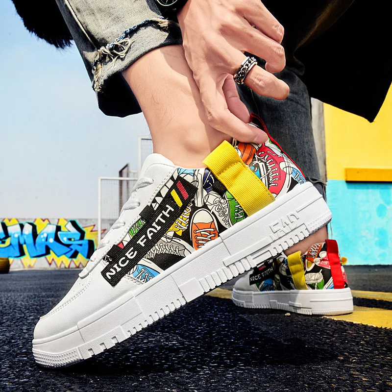 

2021 New Comfortable Fashion Men's Women Low Top Shoes Small White Board Casual Sneaker Lightweight Outdoor Sports Shoes