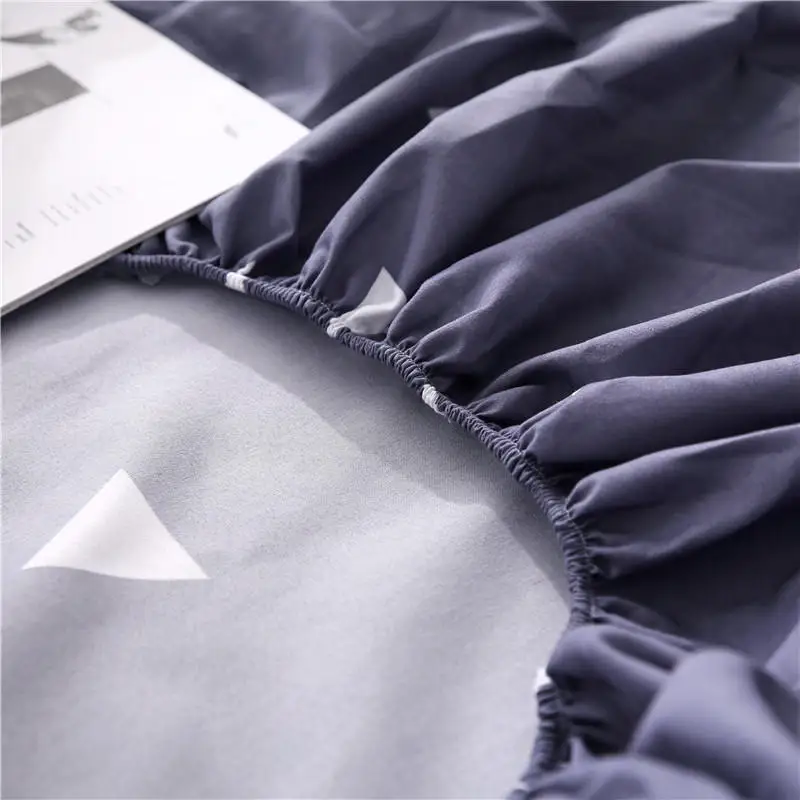 Простыня из мягкого хлопка с алоэ предотвращает загрязнение матраса и