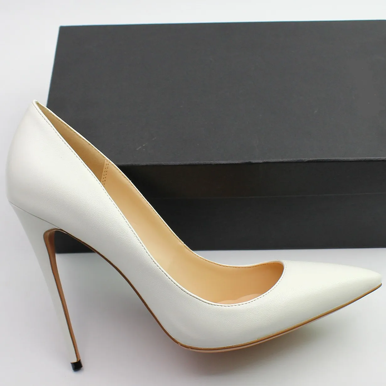 

Plus Big Size 4-13.5 Shoes Woman 2020 New Arrival Wedding Ladies High Heel Fashion Sweet Dress Pointed Toe Women Pumps D018B