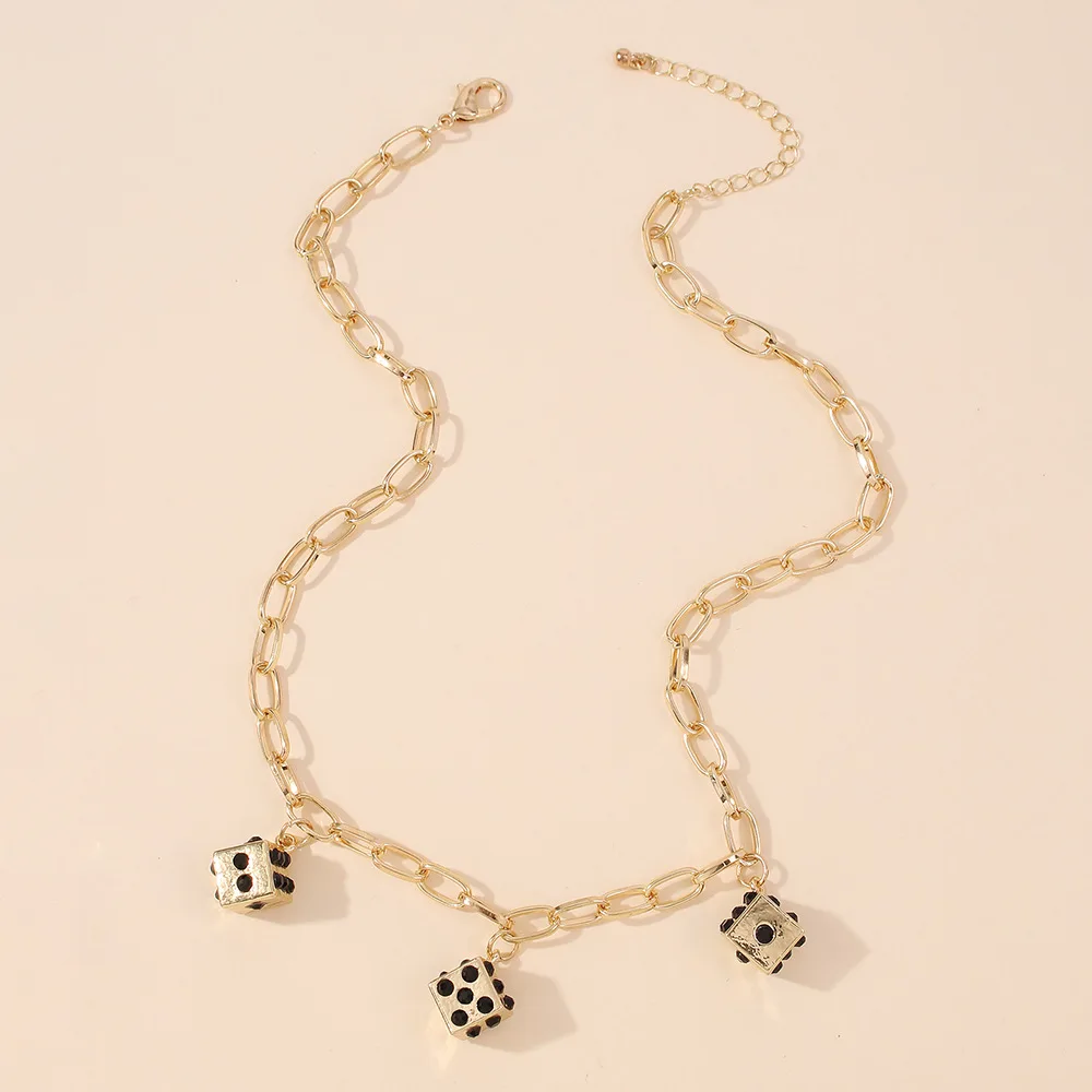

Punk Curb Cuban Chunky Thick Chains Choker Necklace for Women Men New Fashion Dice Pendant Necklace Jewelry Collar