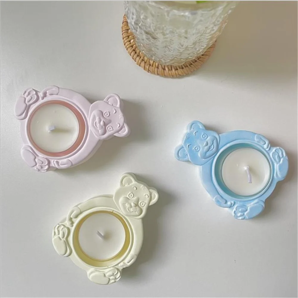 

Cute Bear Candle Holder Silicone Mold Diy Plaster Clay Storage Tray Animal Aromatherapy Candle Holder Mould Home Decoration
