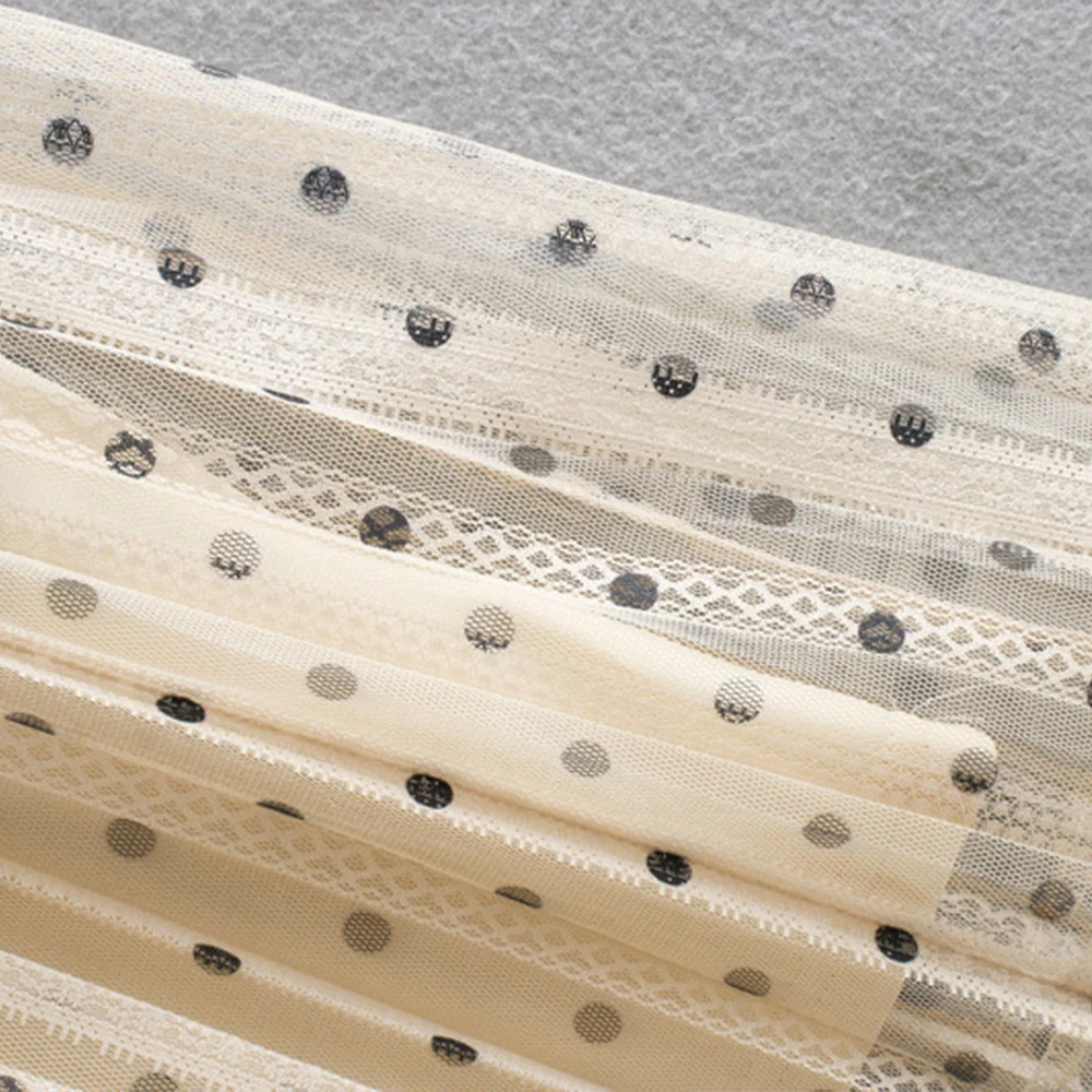 

2021Beige color polka dot printed chic style see through women summer sleeveless lace pleated dress Round neck slim fit