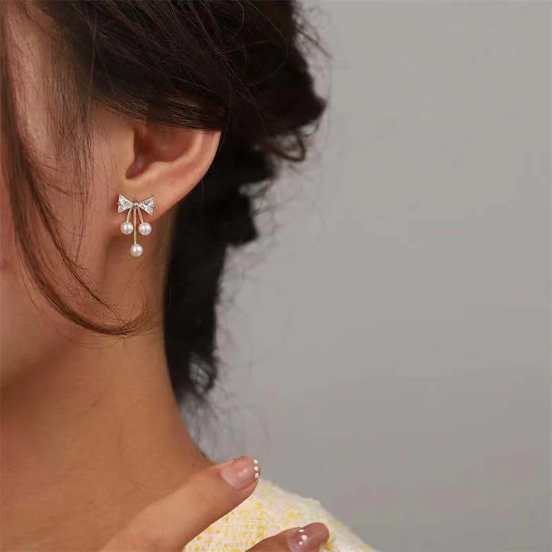 

New Exquisite Pearls Bowknot Stud Earrings for Women Fashion Jewelry Girl Party Accessories OL Style Jewelry