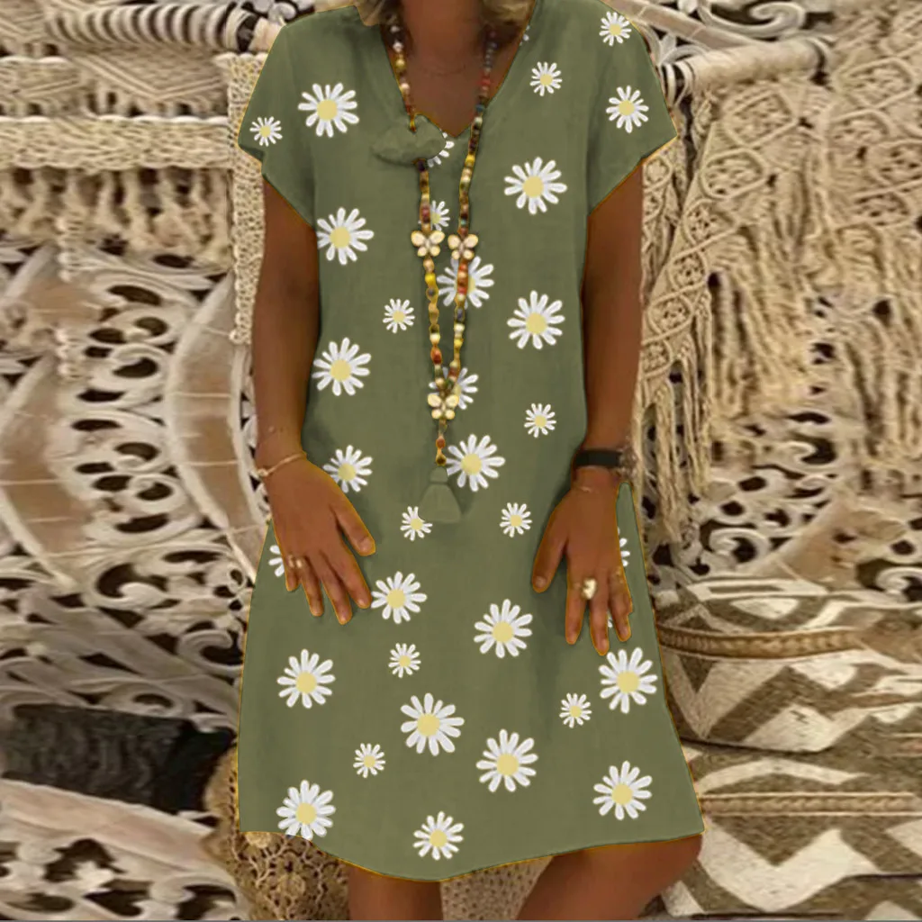 

Women Plus Size Casual Daisy Printed V-neck Short Sleeve Loose Knee-Length Dress