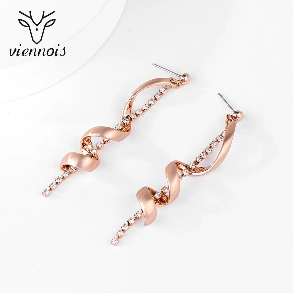 От Viennois покрытие из длинной кисточкой серьги в виде капель с Спираль Форма