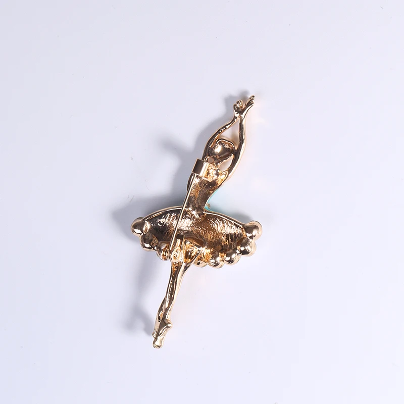 Эмалированная брошь для танцев