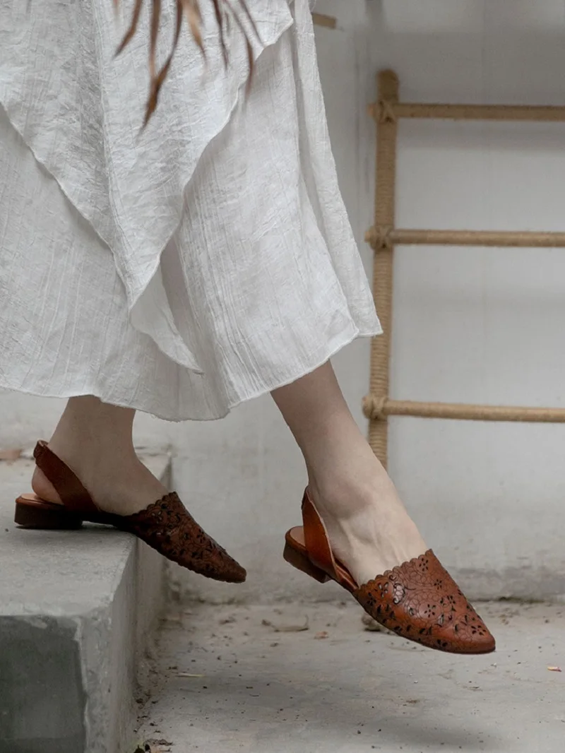 

Retro Style Soft Bottom Comfortable Leather Low-Heeled Women's Sandals Summer New Style Hot-Selling Casual Shoes Large 35-41.