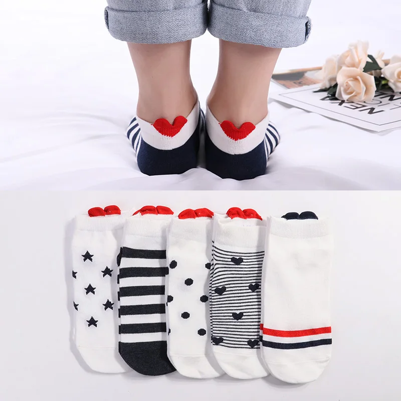 

Lot Cotton Women Socks Female Casual Boat Pack Cartoon Harajuku Cat Cute Heart Invisiable Funny Girl Ankle Sock Set