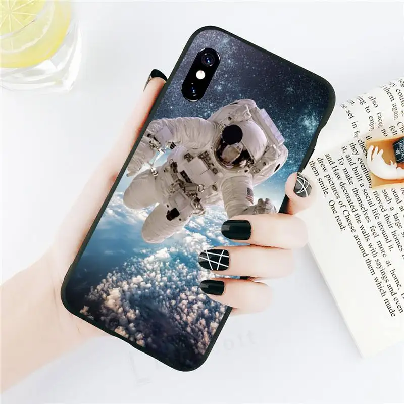 

American Astronaut Moon universe Phone Case For Xiaomi Redmi note 7 8 9 t k30 max3 9 s 10 pro lite