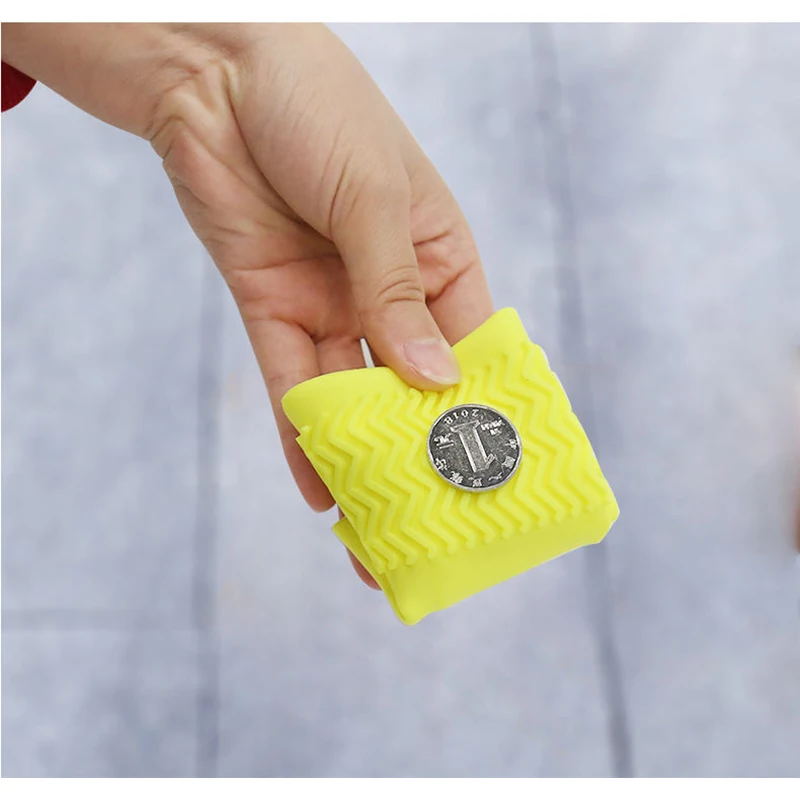 Large Size Durable Rainboots Waterproof Thick Non-slip Wear-resistant Bottom Outdoor Green Rubber Latex Rainproof Shoes Cover