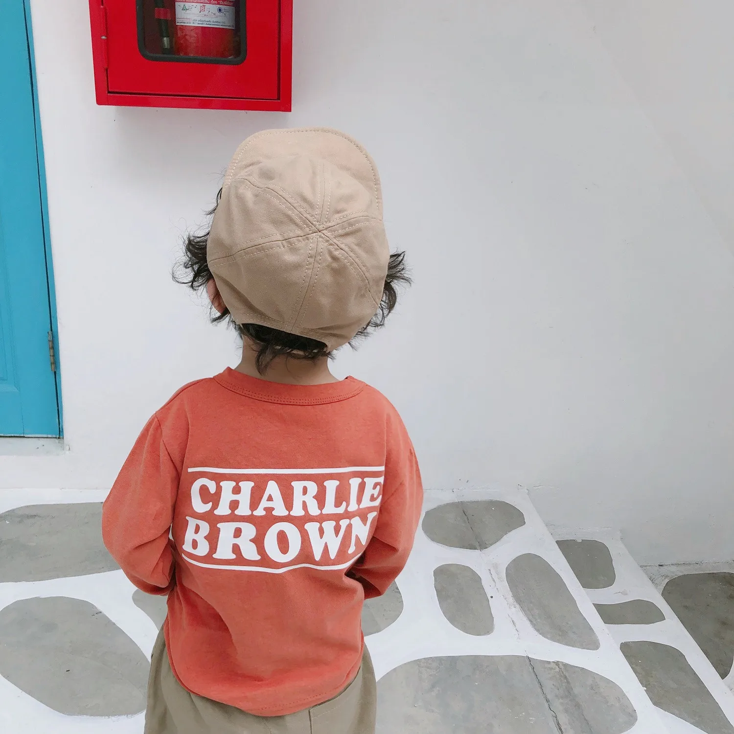 Весна 2020 детские футболки из чистого хлопка с мультяшными буквами подходящие ко