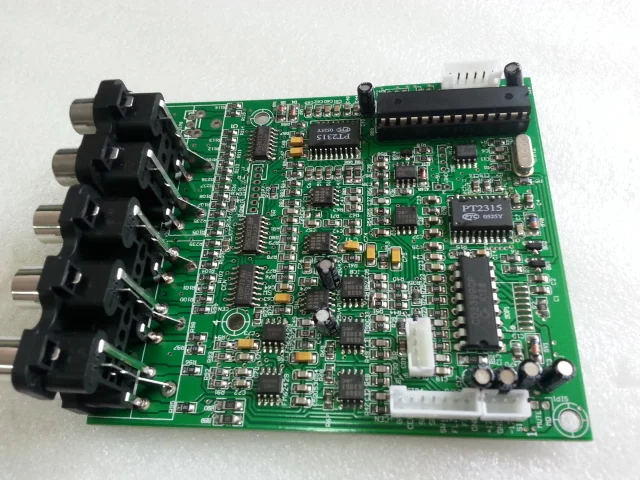 5 1 Передняя панель 6 канальный преусилитель с дисплеем и пультом дистанционного