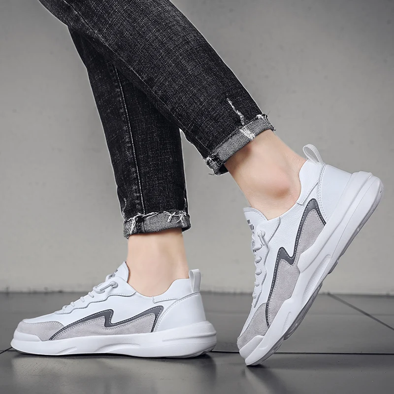 

2021 Spring Autumn Men's Fashion Casual Shoe Lace-up Comfortable Outdoor Walking Shoe Light Joker Simple Low Board Shoe Sneakers
